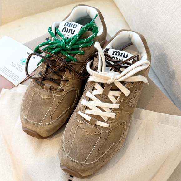 New Balance X Miu Miu Women’s 530 SL Suede Sneakers in Ecru / EU 38 - Picture 1 of 14